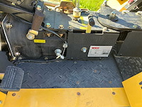 Yarmax 195fc - 2025 - wi18d 18hp met aardaplrooier - minitractor - afbeelding 8 van  25