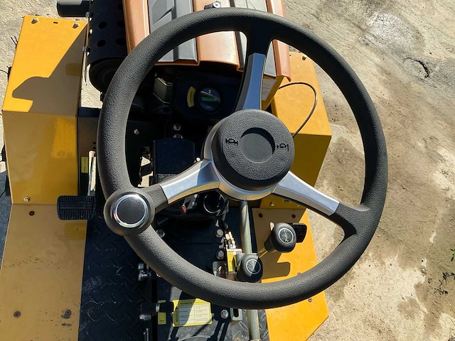 Yarmax 195fc - 2025 - wi18d 18hp met ploeg - minitractor - afbeelding 6 van  26