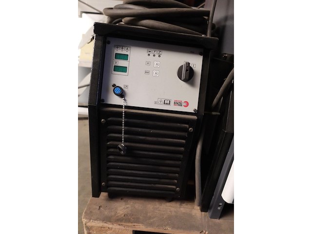 Yaskawa lasrobot met afzuiging - afbeelding 4 van  35