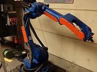 Yaskawa lasrobot met afzuiging