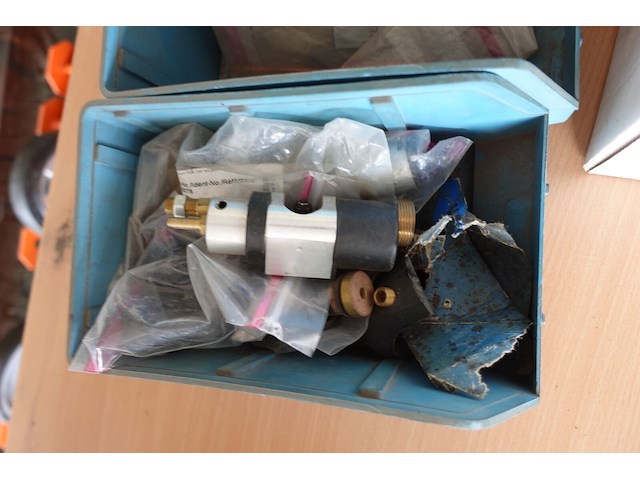 Yaskawa lasrobot met afzuiging - afbeelding 16 van  35