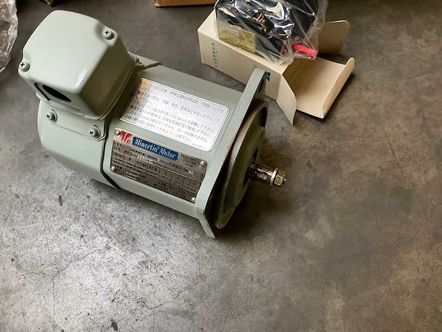 Yaskawa / minertia motor ugmmem-06aa1s elektromotor (2x) - afbeelding 6 van  7