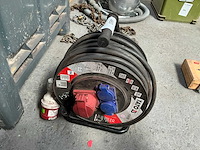 Yato yt-8120 krachtstroom haspel - afbeelding 1 van  3