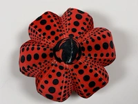 Yayoi kusama - object editie - afbeelding 1 van  3