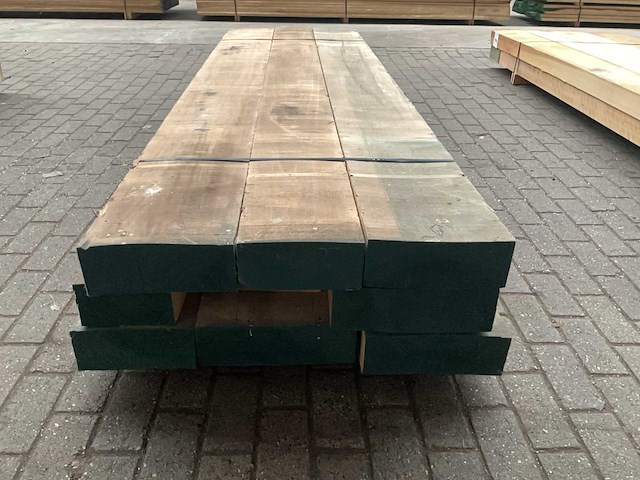 Yellow poplar balken 105 mm ca. 1 m³ - afbeelding 3 van  5