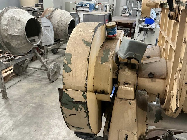 Y.guittard m54l menger - afbeelding 9 van  13