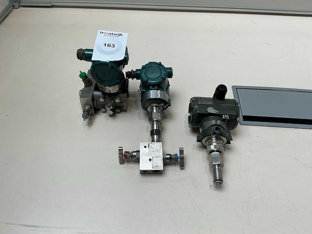 Yokogawa druktransmitter (3x) - afbeelding 1 van  8