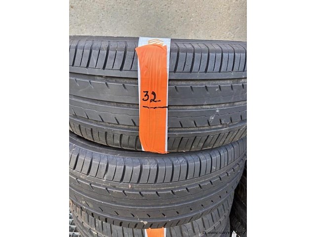 Yokohama blue earth - afbeelding 1 van  1