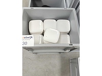 Yong - bordje - porselein: bordje vierkant yong (200x) - afbeelding 2 van  3