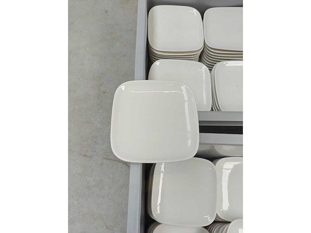 Yong - bordje - porselein: bordje vierkant yong (200x) - afbeelding 3 van  3