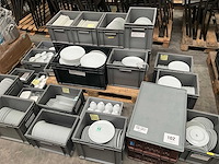 Yong, bauscher, edelweis, serax - crockery - afbeelding 1 van  30