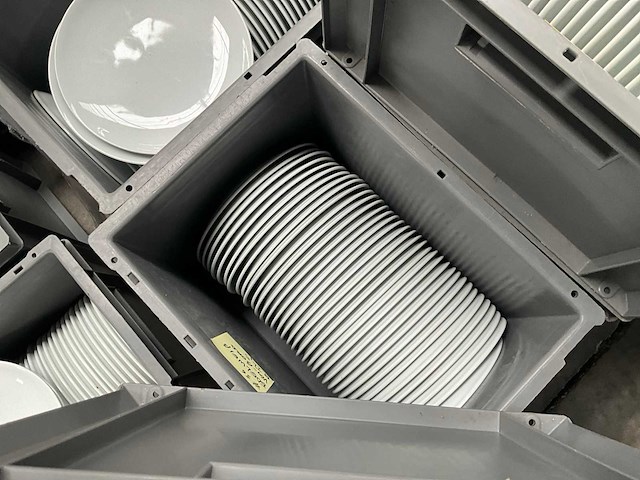 Yong, bauscher, edelweis, serax - crockery - afbeelding 28 van  30