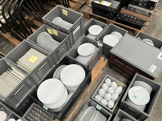 Yong, bauscher, edelweis, serax - crockery - afbeelding 11 van  25