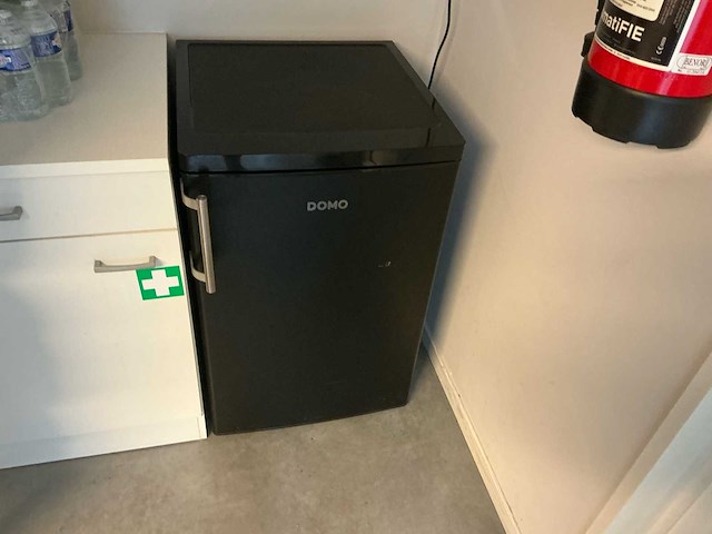 Yunio espressomachine yunio en tafelfrigo - afbeelding 8 van  10