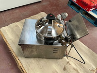 Yusufoglu kippenrotisserie - afbeelding 7 van  7