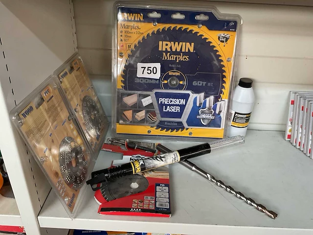 Zaag en boor gereedschap - afbeelding 1 van  11