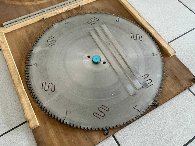 Zaagblad (2x) + schaafmes (3x) - afbeelding 1 van  7