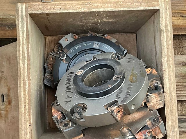 Zaagbladen en freeskoppen (60x) - afbeelding 2 van  24