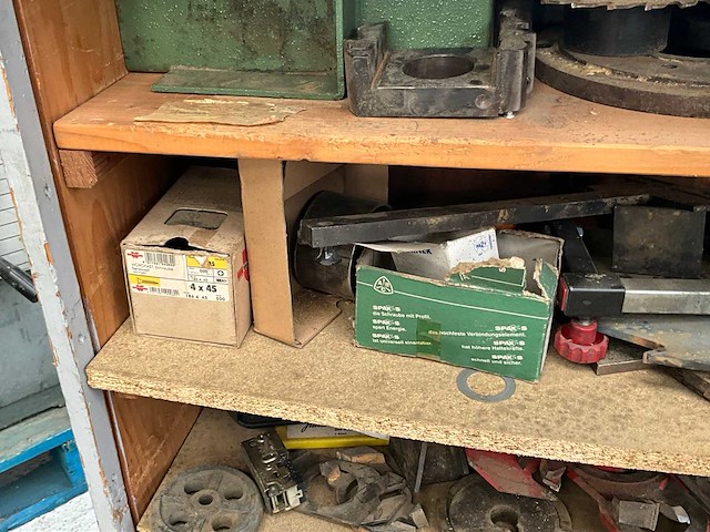 Zaagbladen en freeskoppen (60x) - afbeelding 7 van  24