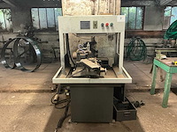 Zaagbladslijpmachine
