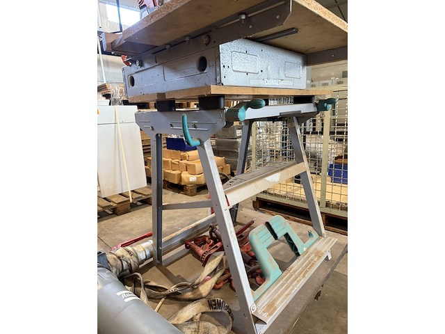 Zaagmachine dewalt - afbeelding 5 van  5