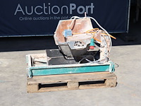 Zaagmachine elektrisch - afbeelding 1 van  1