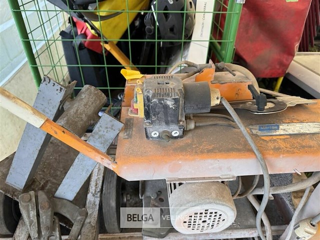 Zaagmachine - afbeelding 4 van  9