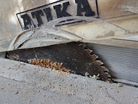 Zaagtafel akita - afbeelding 3 van  3