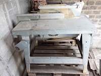 Zaagtafel akita - afbeelding 1 van  4