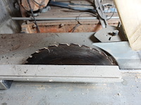 Zaagtafel akita - afbeelding 3 van  4