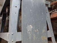 Zaagtafel akita - afbeelding 4 van  4