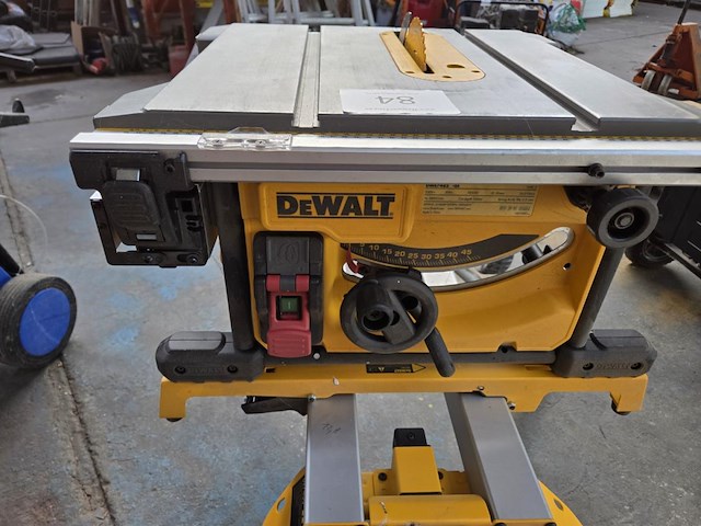 Zaagtafel dewalt de 7400 - afbeelding 10 van  13