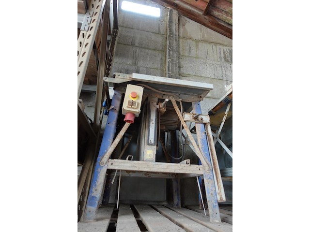 Zaagtafel metabo - afbeelding 1 van  4