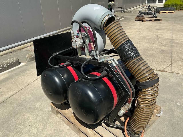 Zacho ukb 1000 onkruidbrander 2014 - afbeelding 14 van  15