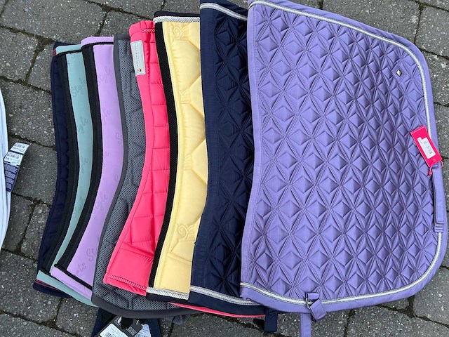 Zadeldoek dressuur paarden (8x) - afbeelding 1 van  3