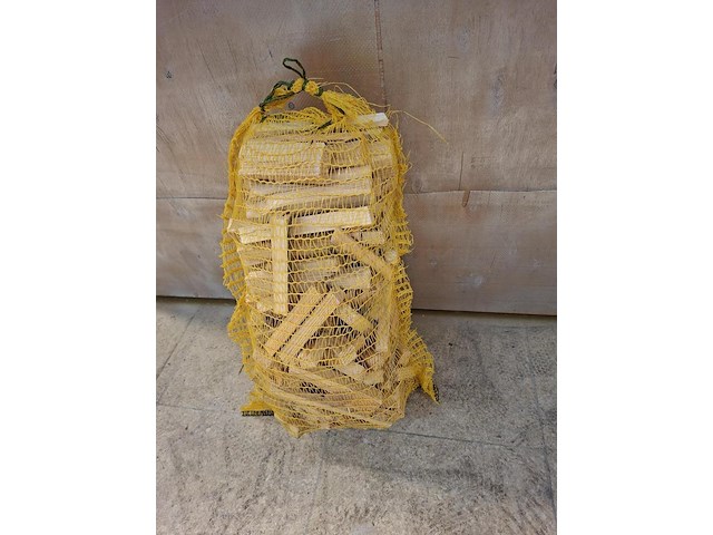 Zak aanmaakhout ( 24 st) - afbeelding 1 van  1