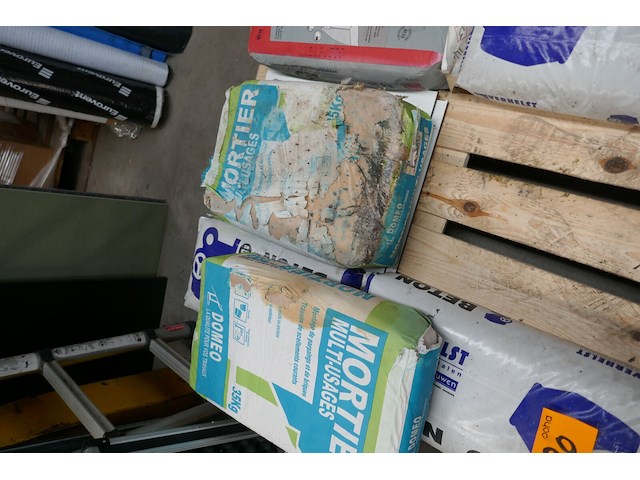 Zakken beton en mortel - afbeelding 3 van  3