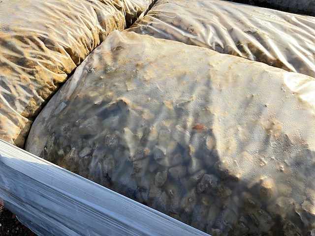 Zakken gravier kiezel (56x) - afbeelding 5 van  5