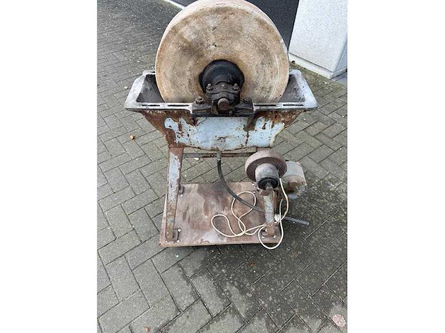 Zandmolenslijpsteen - elektrisch - drill - afbeelding 2 van  3