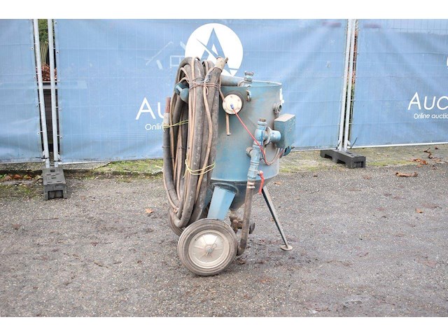 Zandstraalmachine - afbeelding 1 van  1