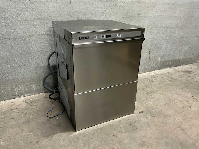 Zanussi - nuc1 - korvenvaatwasmachine - afbeelding 1 van  6