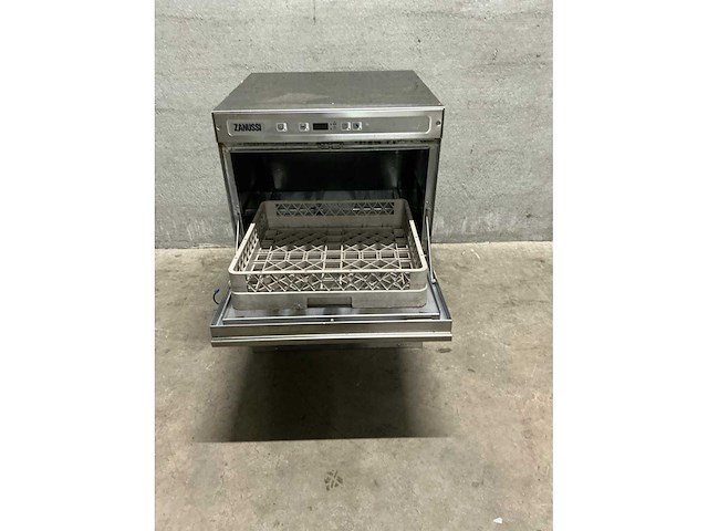 Zanussi - nuc1 - korvenvaatwasmachine - afbeelding 6 van  6