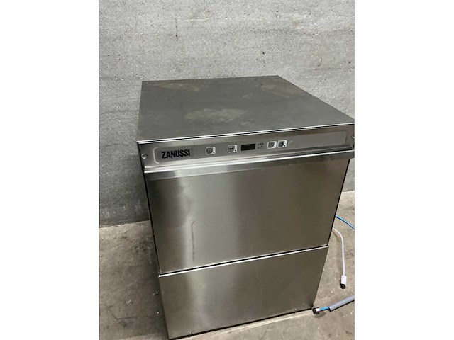 Zanussi - nuc1 - korvenvaatwasmachine - afbeelding 3 van  5