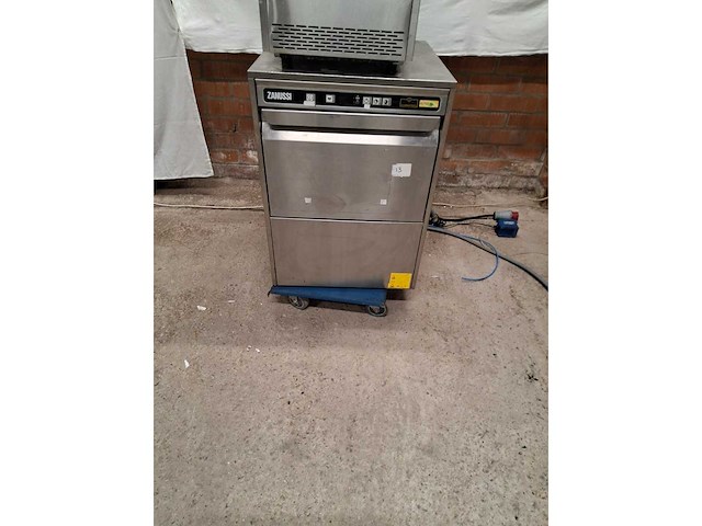 Zanussi - vaatwasser - afbeelding 3 van  5