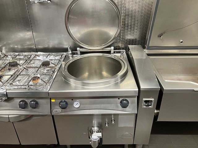 Zanussi au-bain-marie 120l - afbeelding 1 van  3