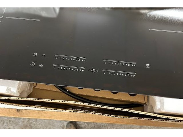 Zanussi inductiekookplaat - afbeelding 3 van  7