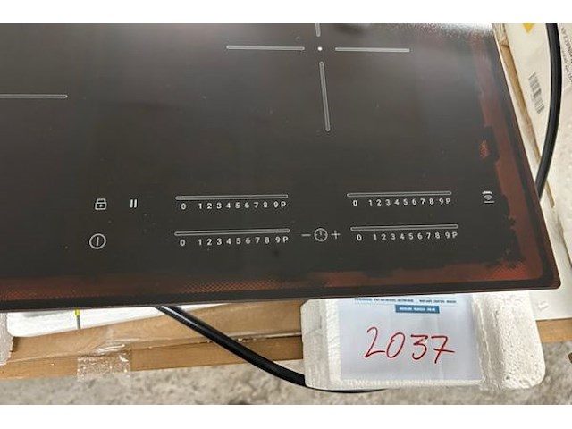 Zanussi inductiekookplaat - afbeelding 3 van  7