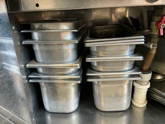 Zanussi inox keuken - afbeelding 26 van  35