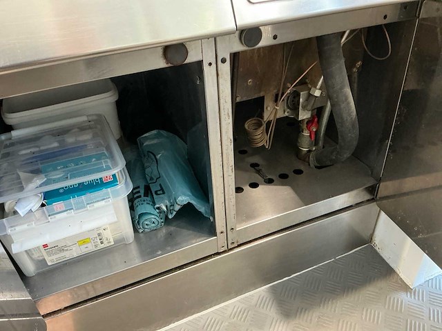 Zanussi inox keuken - afbeelding 29 van  35
