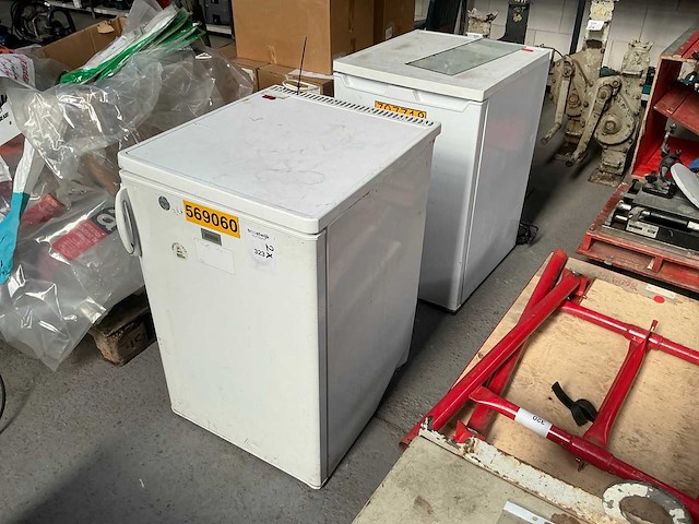 Zanussi koelkast (2x) - afbeelding 1 van  8